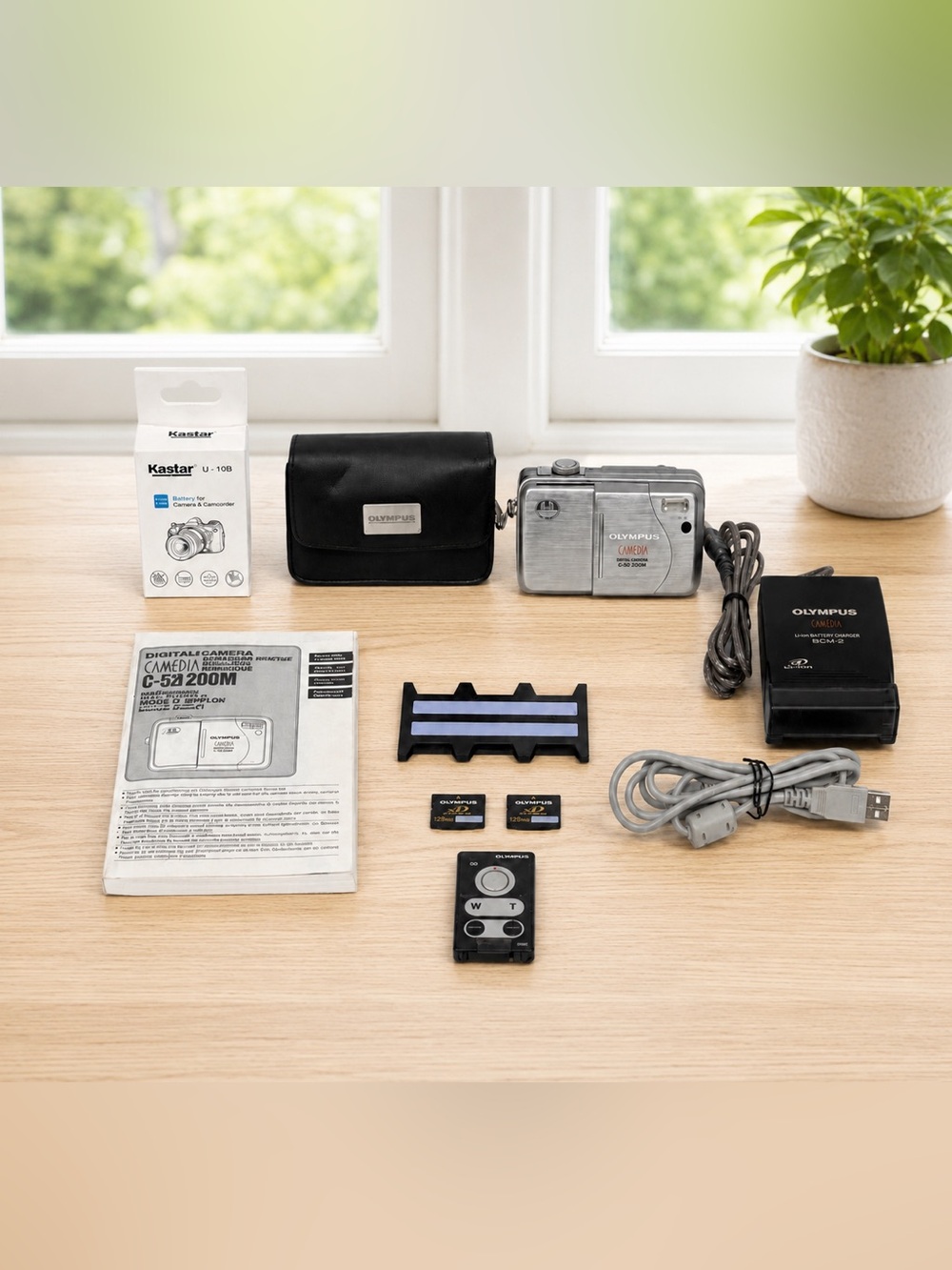 Olympus Camedia C-50 Zoom 5MP Digital Camera - Bundle - New Battery 32mb XD Card